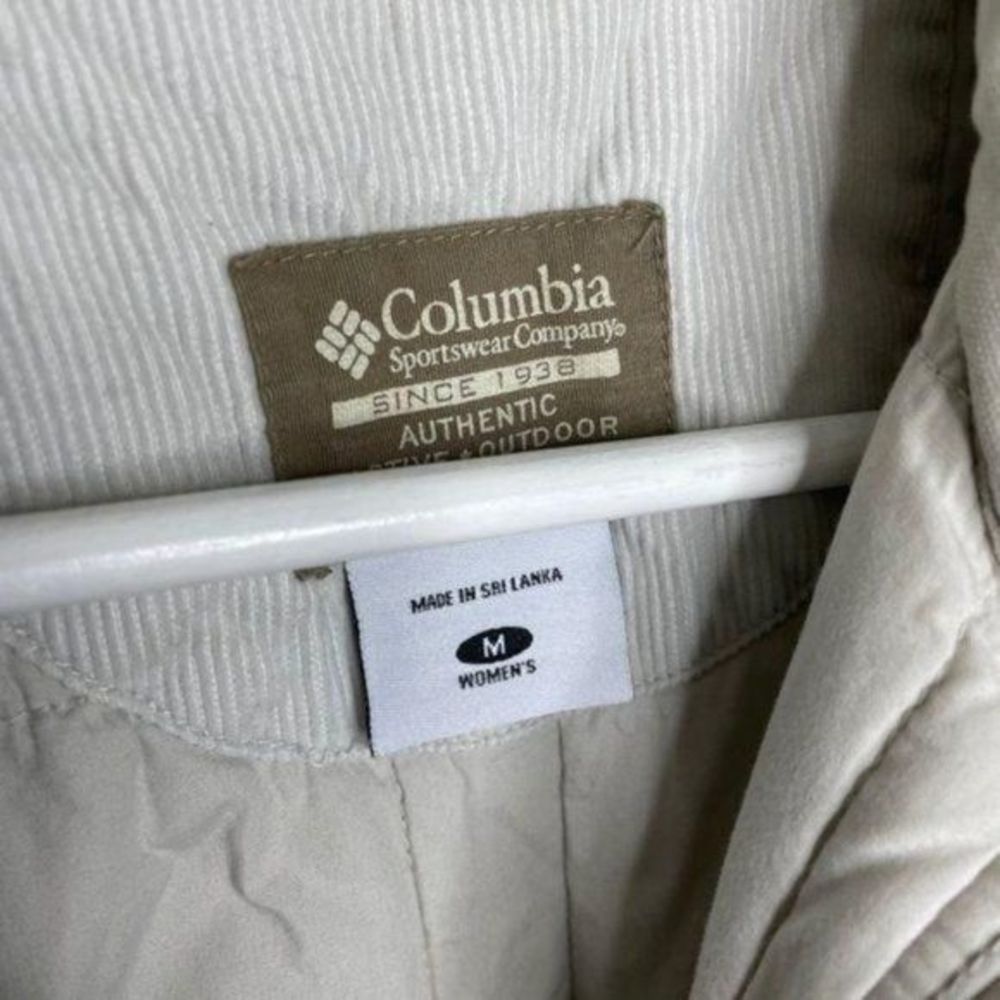 Columbia Light Tan Winter Jacket - Picture 2 of 3